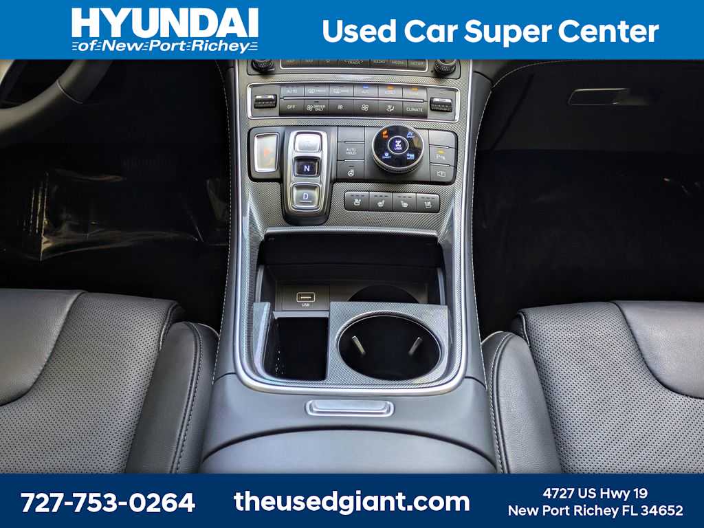 Thumbnail: 2023 Hyundai Santa Fe - 24