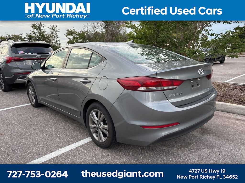 Thumbnail: 2017 Hyundai Elantra - 2