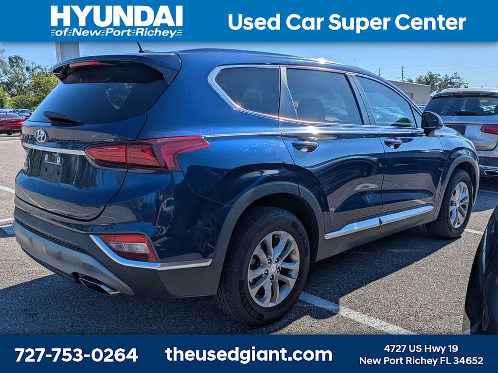 Thumbnail: 2019 Hyundai Santa Fe - 2