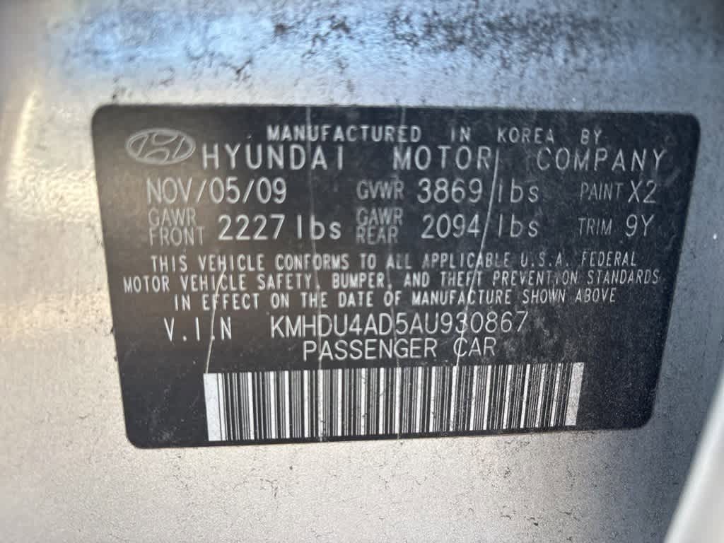 Thumbnail: 2010 Hyundai Elantra - 12