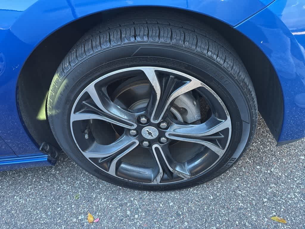 Thumbnail: 2019 Chevrolet Cruze - 5