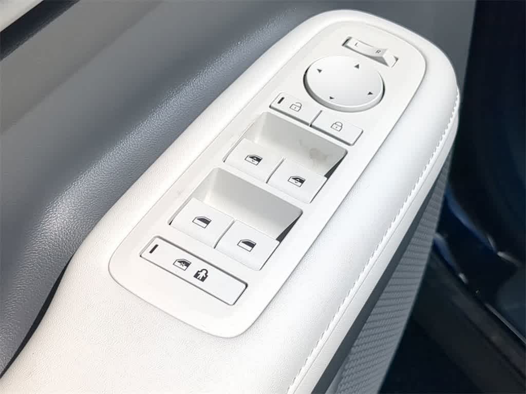 Thumbnail: 2026 Hyundai Santa Fe - 16