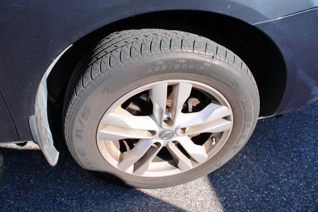 Thumbnail: 2013 Nissan Rogue - 6