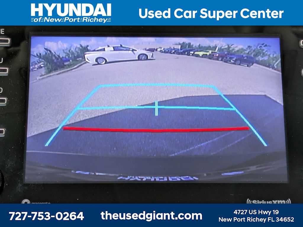 Thumbnail: 2022 Toyota Camry - 22