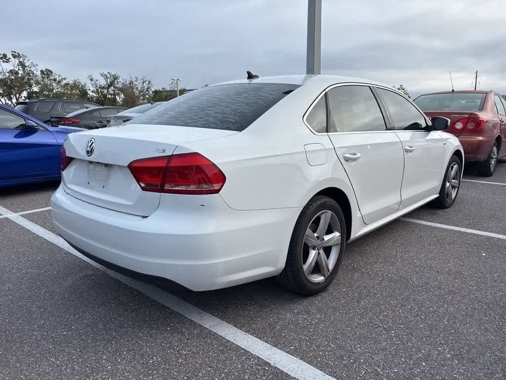 Used 2015 Volkswagen Passat 1.8T Limited Edition w/PZEV Sedan