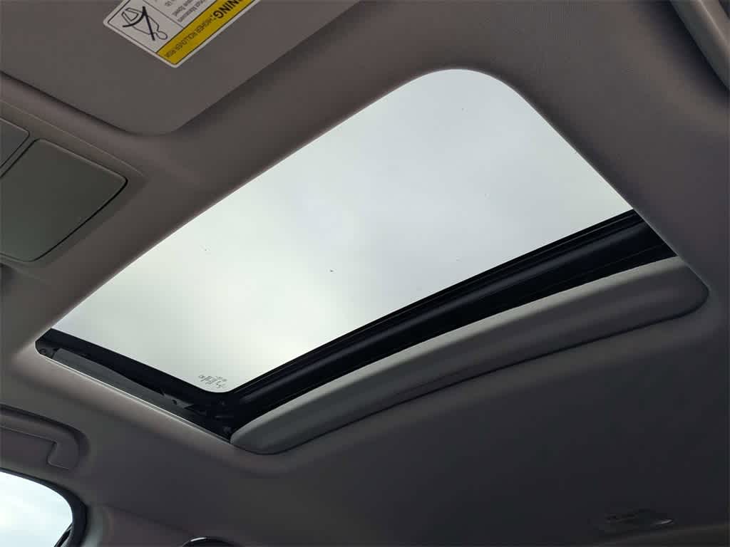 Thumbnail: 2017 Honda CR-V - 22