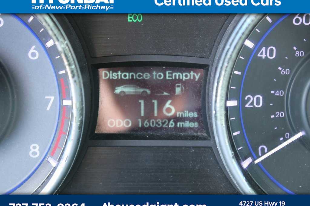 Thumbnail: 2011 Hyundai Sonata - 6