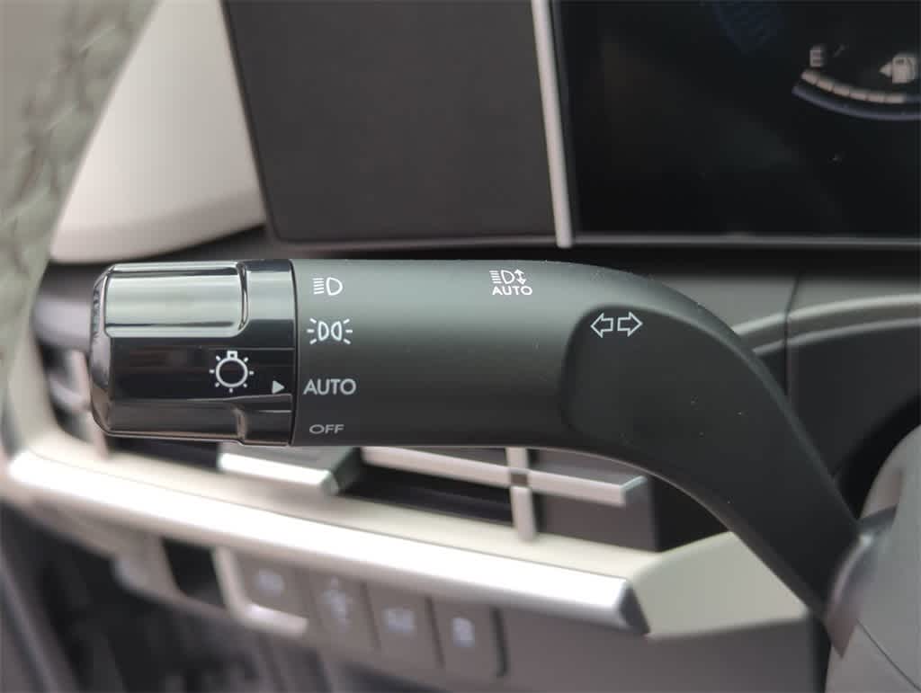 Thumbnail: 2025 Hyundai Santa Fe - 25