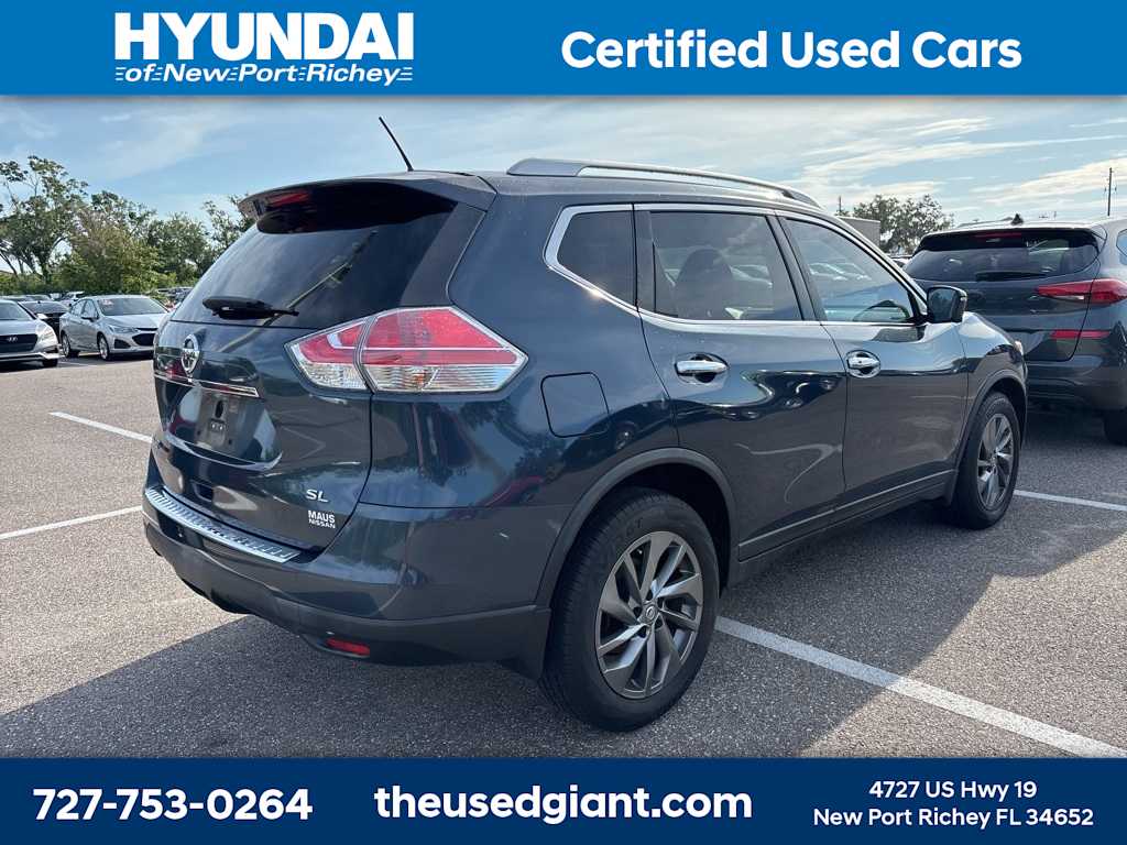 Thumbnail: 2016 Nissan Rogue - 3