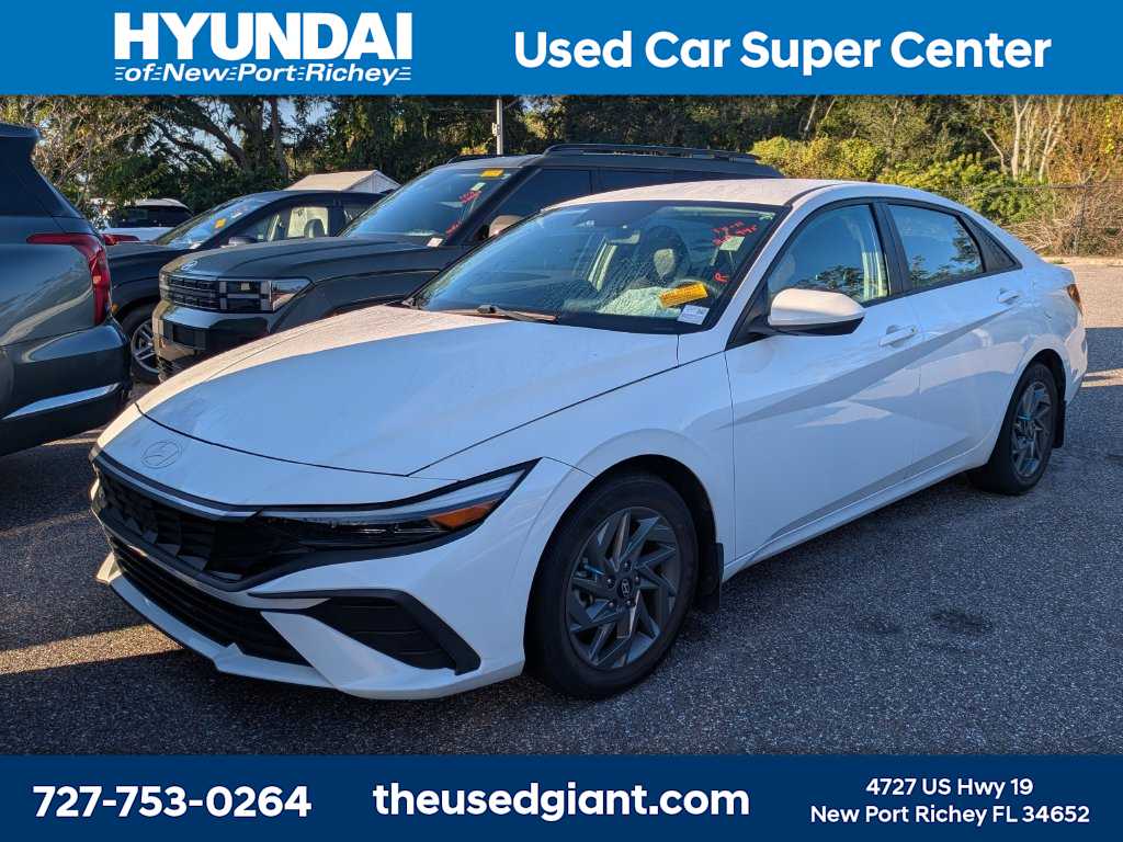 2024 Hyundai Elantra