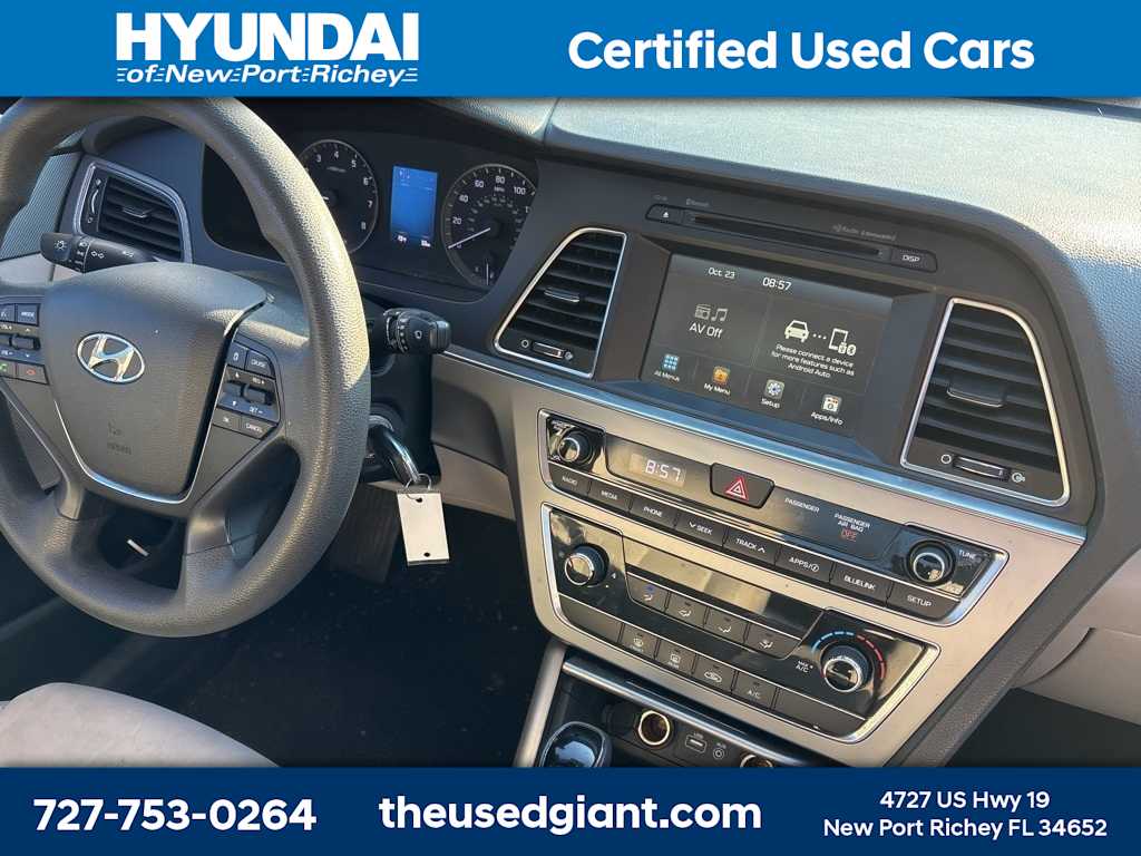 Thumbnail: 2016 Hyundai Sonata - 6