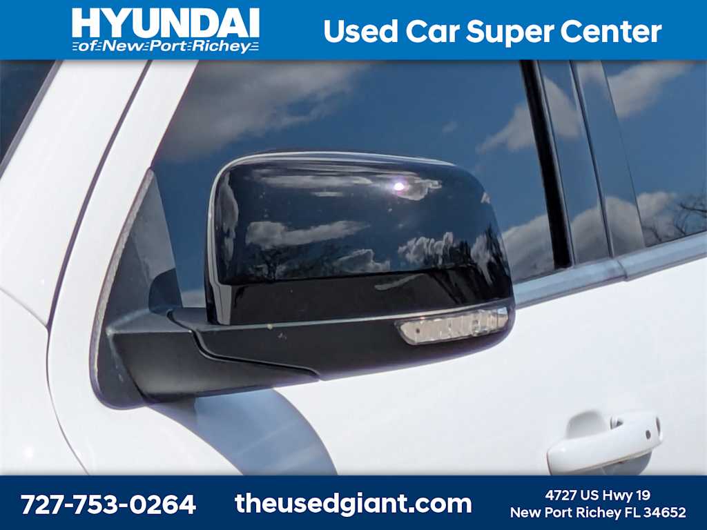 Thumbnail: 2021 Dodge Durango - 11