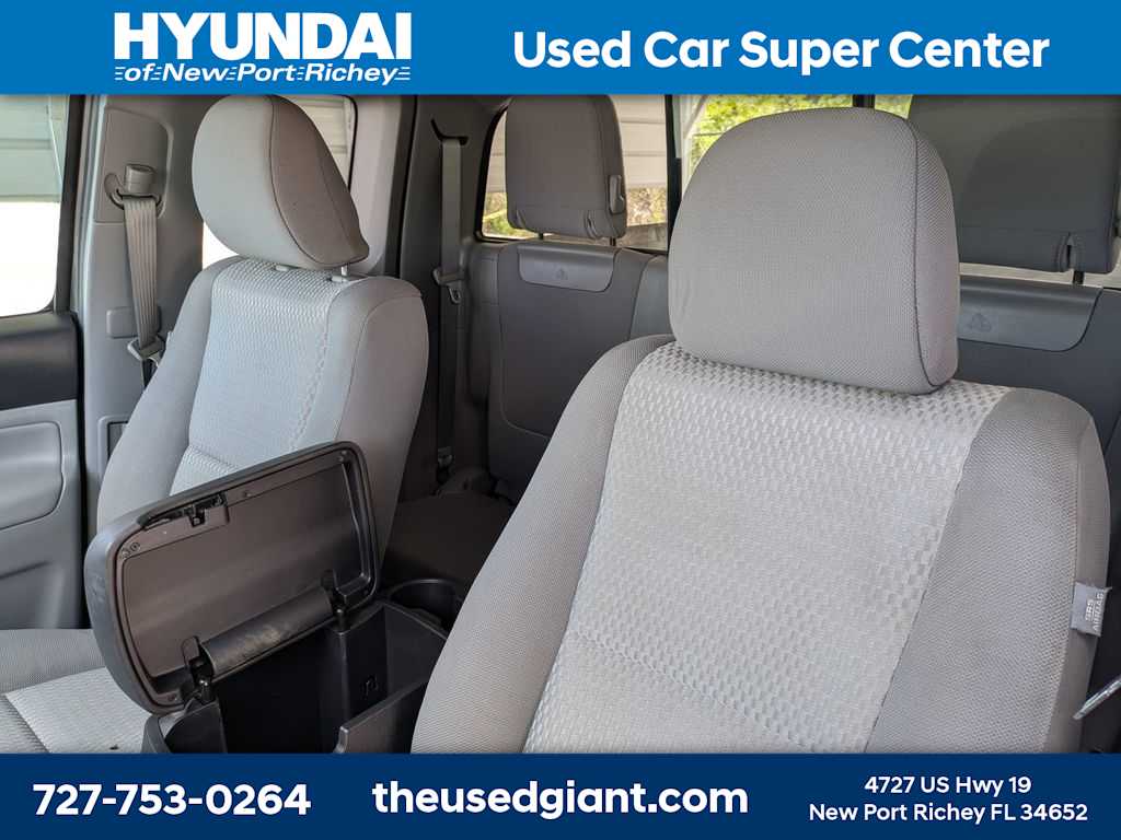 Thumbnail: 2012 Toyota Tacoma - 7