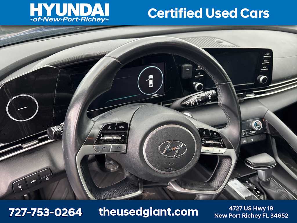 Thumbnail: 2022 Hyundai Elantra - 8