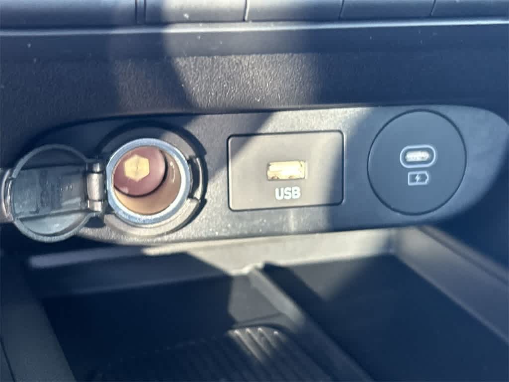 2025 Hyundai Elantra Sport 28