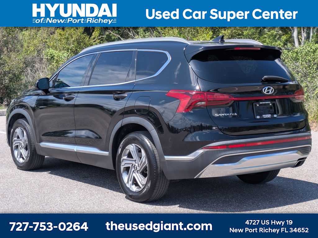 Thumbnail: 2022 Hyundai Santa Fe - 3