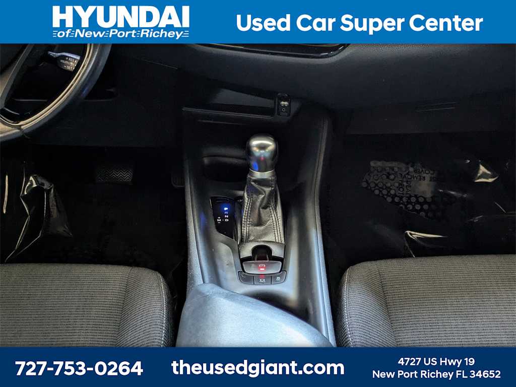 Thumbnail: 2018 Toyota C-HR - 19