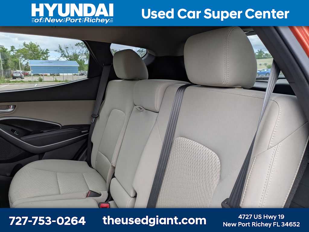 Thumbnail: 2015 Hyundai Santa Fe - 15