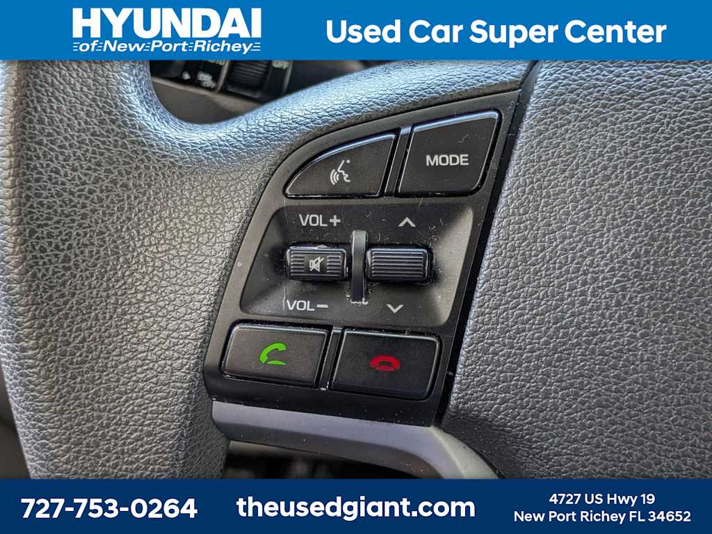 Thumbnail: 2016 Hyundai Tucson - 25
