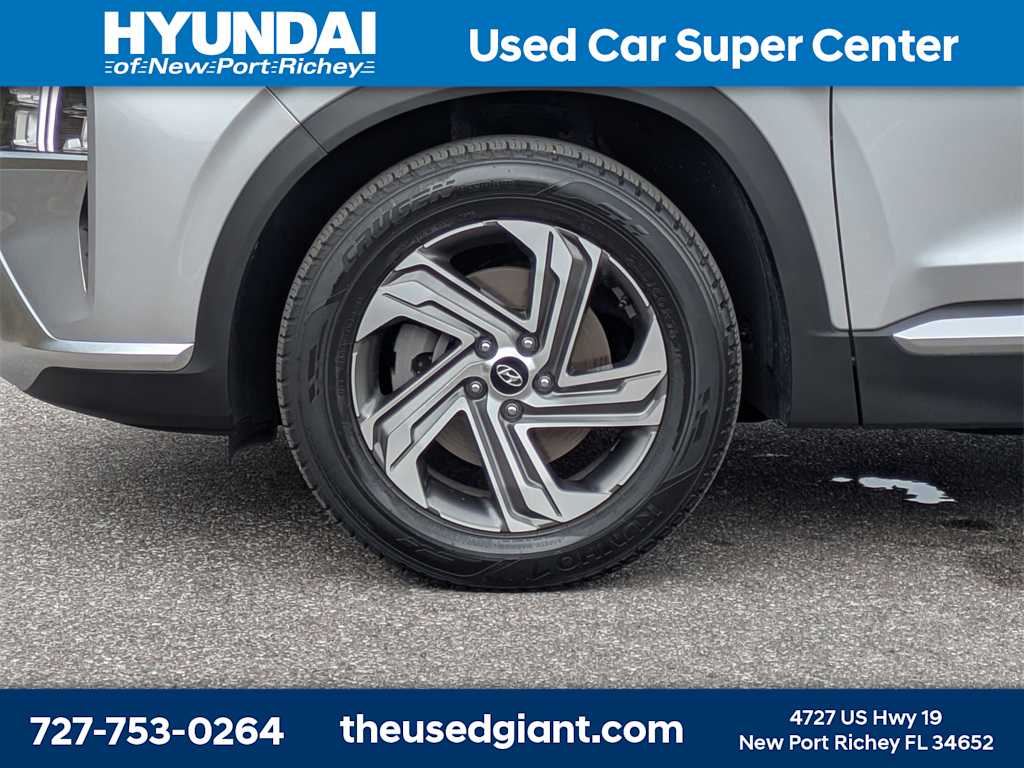 Thumbnail: 2022 Hyundai Santa Fe - 10