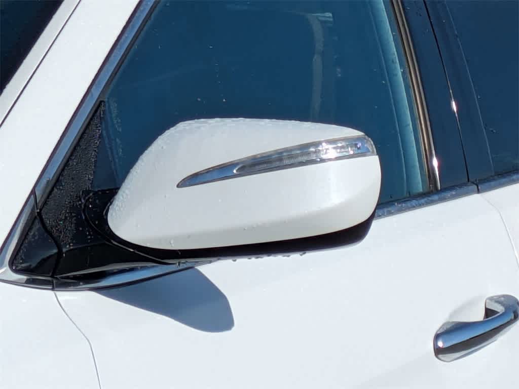 Thumbnail: 2017 Hyundai Santa Fe - 11