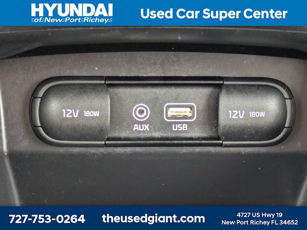 Thumbnail: 2019 Kia Sorento - 25