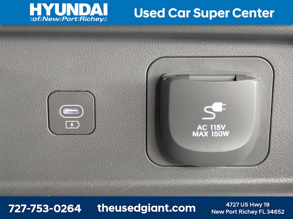 Thumbnail: 2025 Hyundai Santa Fe - 18