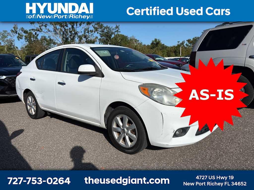 Thumbnail: 2013 Nissan Versa - 4
