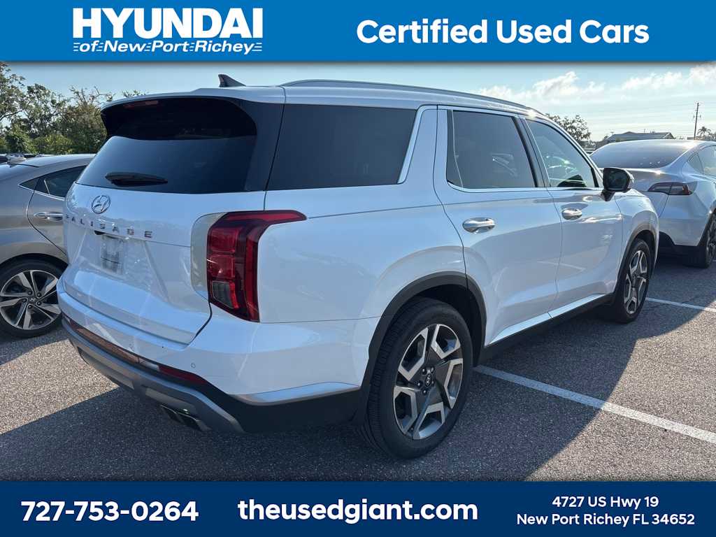 Thumbnail: 2023 Hyundai Palisade - 3