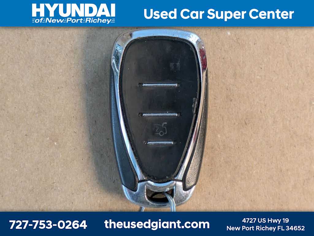 Thumbnail: 2019 Chevrolet Camaro - 35