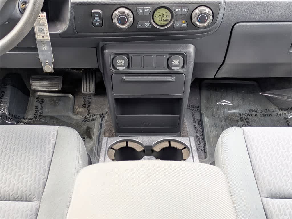 Thumbnail: 2014 Honda Ridgeline - 21