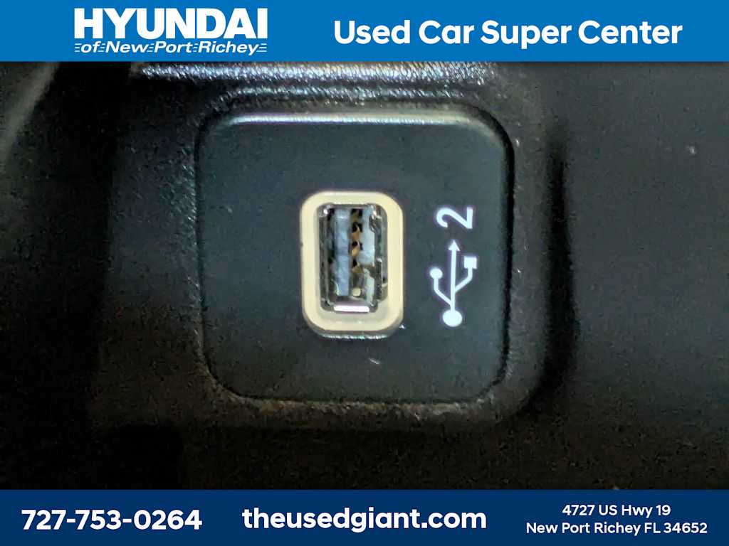 Thumbnail: 2022 Jeep Wrangler - 30