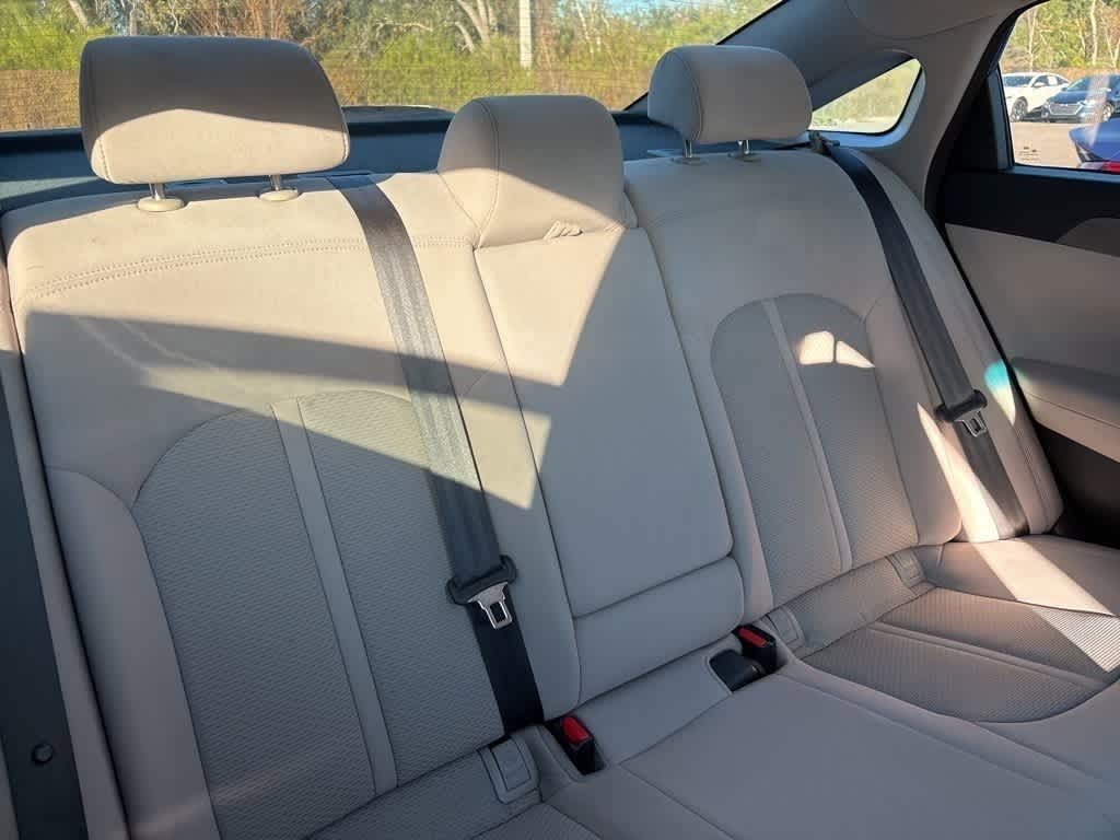 Thumbnail: 2015 Hyundai Sonata - 8