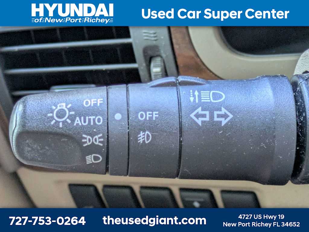 Thumbnail: 2014 Nissan Armada - 39