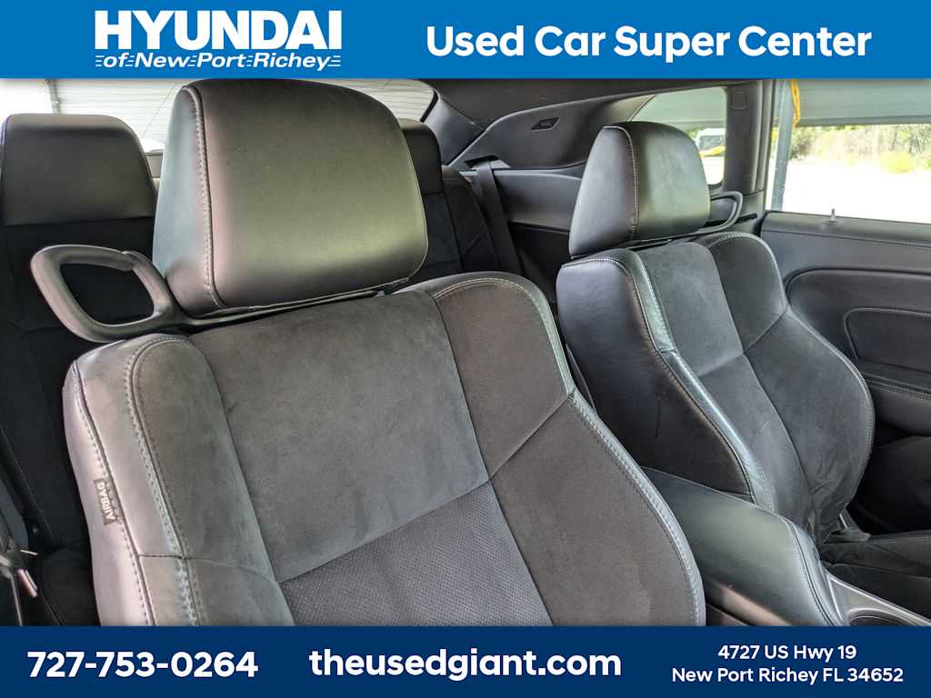 Thumbnail: 2022 Dodge Challenger - 6