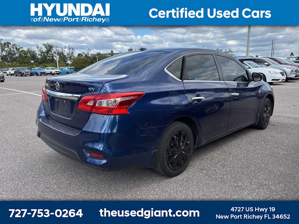 Thumbnail: 2017 Nissan Sentra - 3