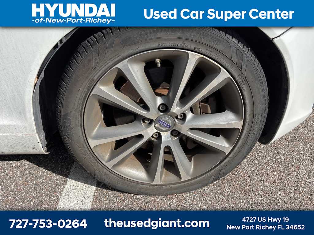 Thumbnail: 2012 Volvo C70 - 7