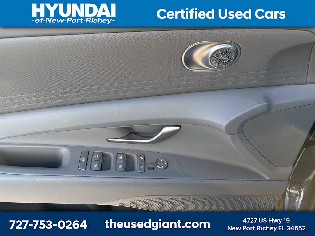 Thumbnail: 2025 Hyundai Elantra - 9