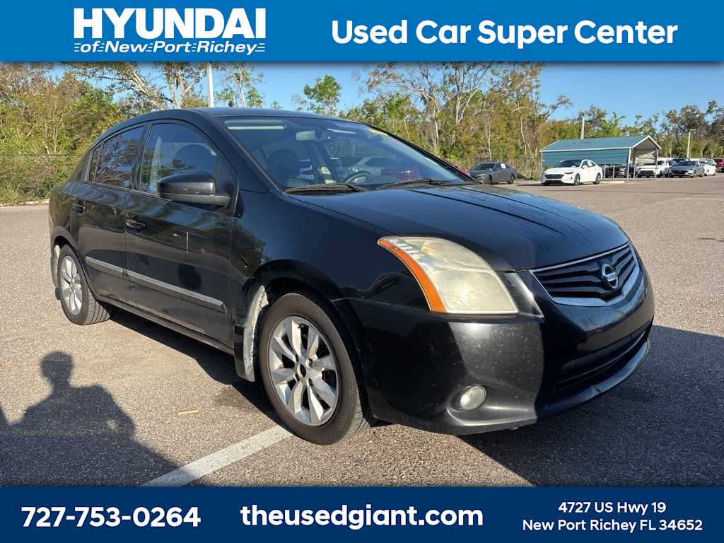 Thumbnail: 2010 Nissan Sentra - 4