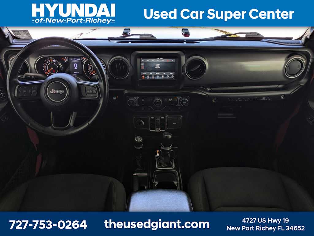 Thumbnail: 2022 Jeep Wrangler - 18