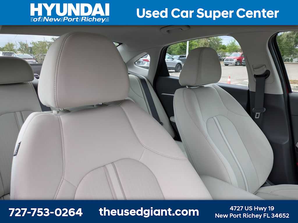 Thumbnail: 2023 Hyundai Sonata - 6