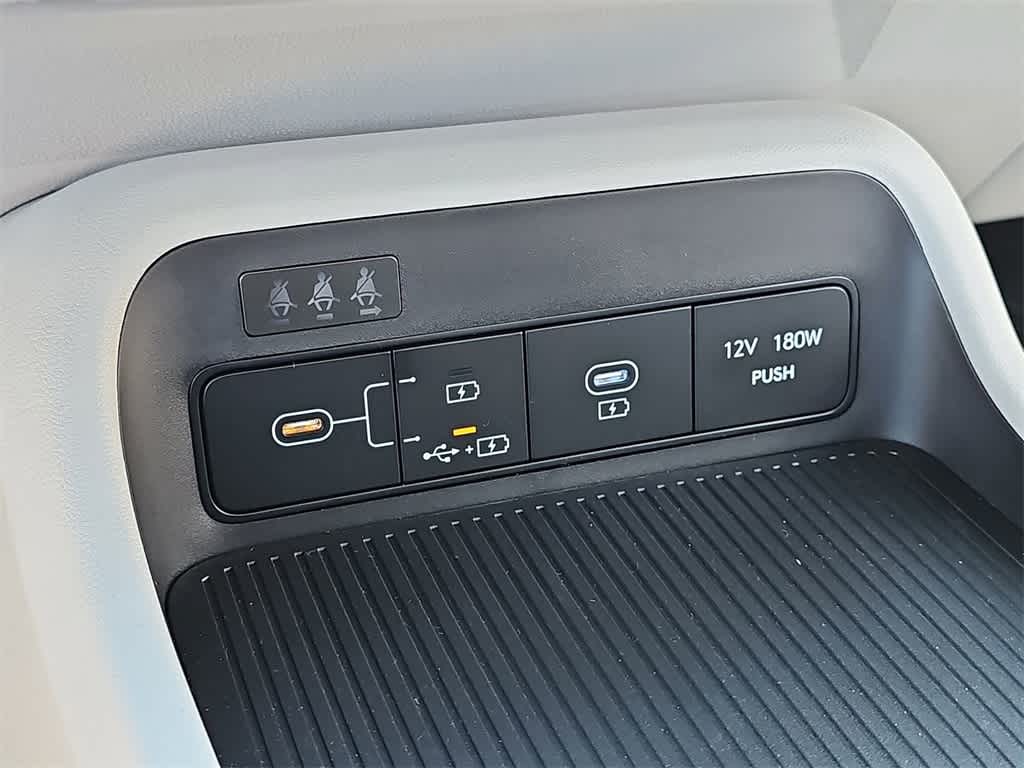 2025 Hyundai Kona SE 28