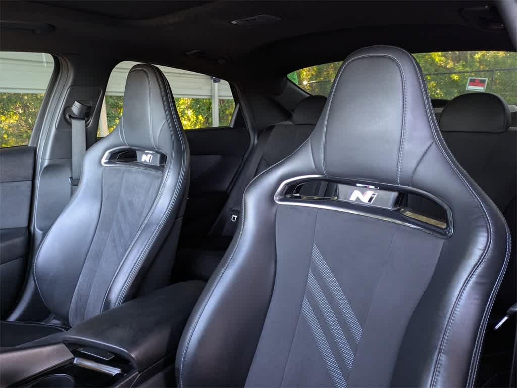 Thumbnail: 2023 Hyundai Elantra - 7