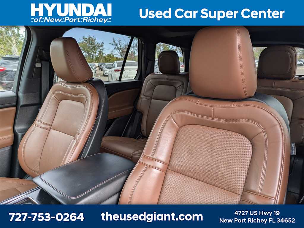 Thumbnail: 2021 Lincoln Aviator - 7