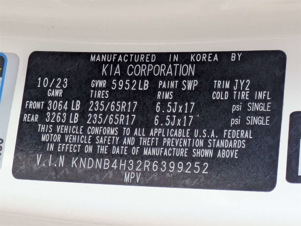 Thumbnail: 2024 Kia Carnival - 41