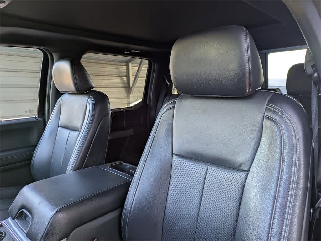 Thumbnail: 2022 Ford F-450 - 7