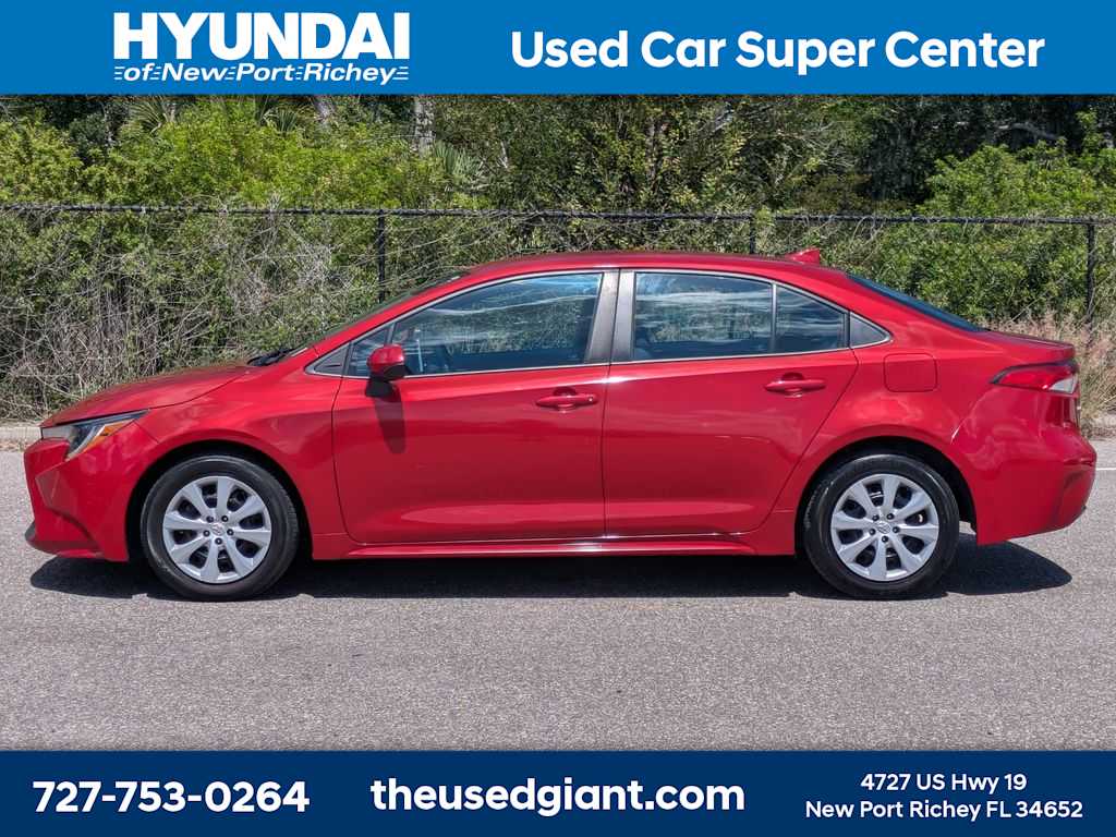 Thumbnail: 2021 Toyota Corolla - 2