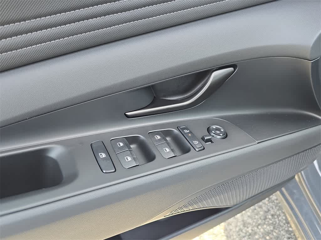 Thumbnail: 2026 Hyundai Elantra - 16