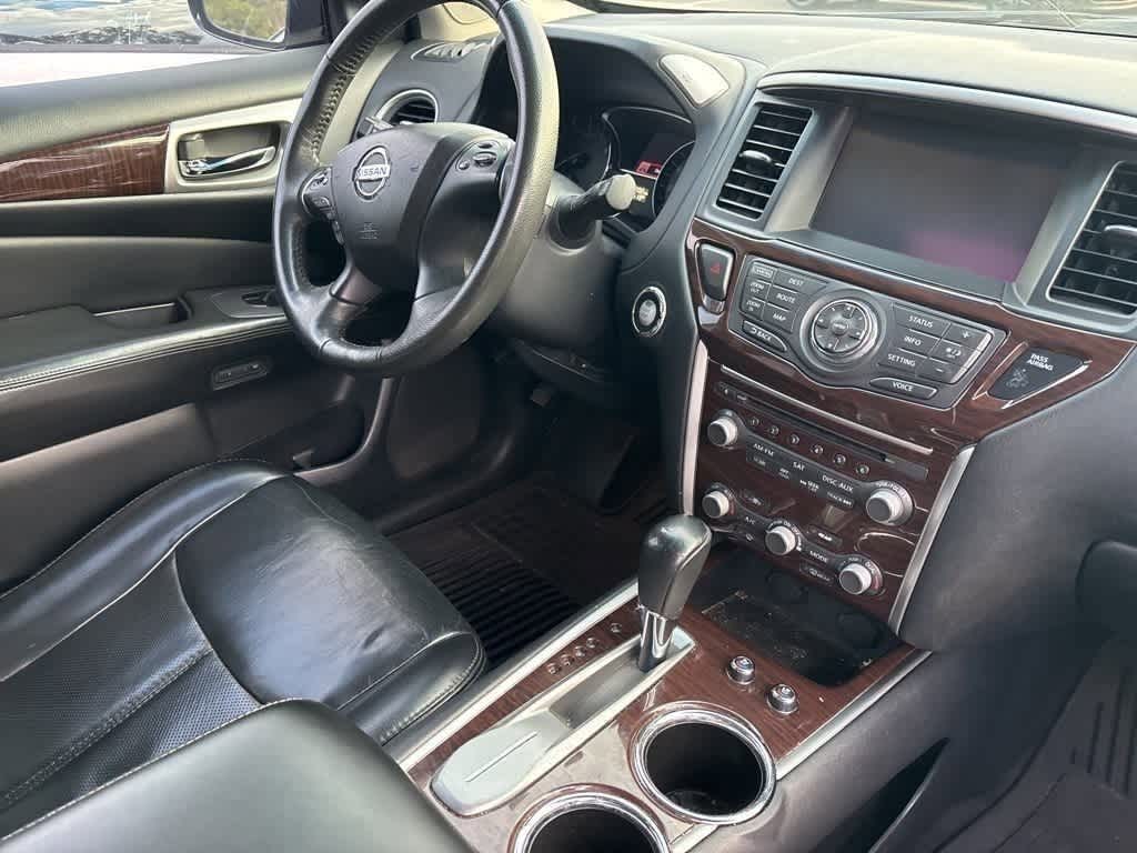 Thumbnail: 2015 Nissan Pathfinder - 7