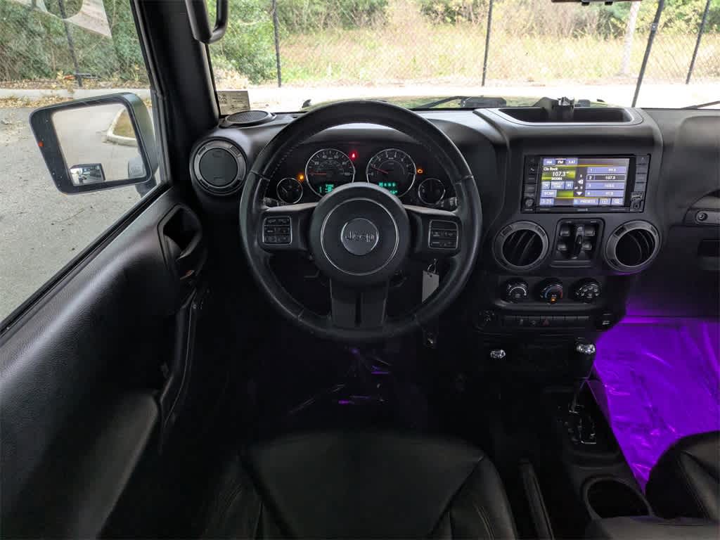 Thumbnail: 2017 Jeep Wrangler - 18